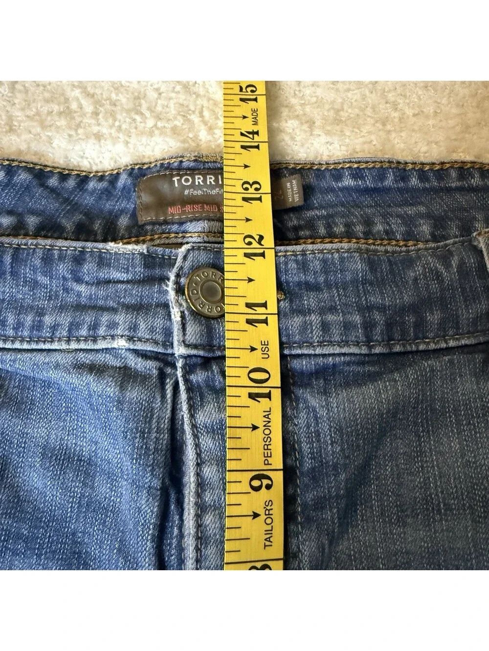 Torrid Mid Rise Mid Short Size 24 Vintage Stretch Denim Cuffed Jean Shorts